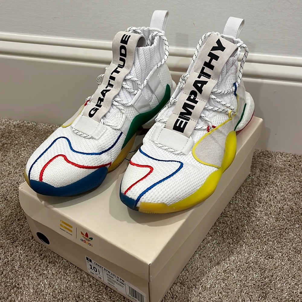 Adidas Crazy BYW LVL C Pharrell Williams
